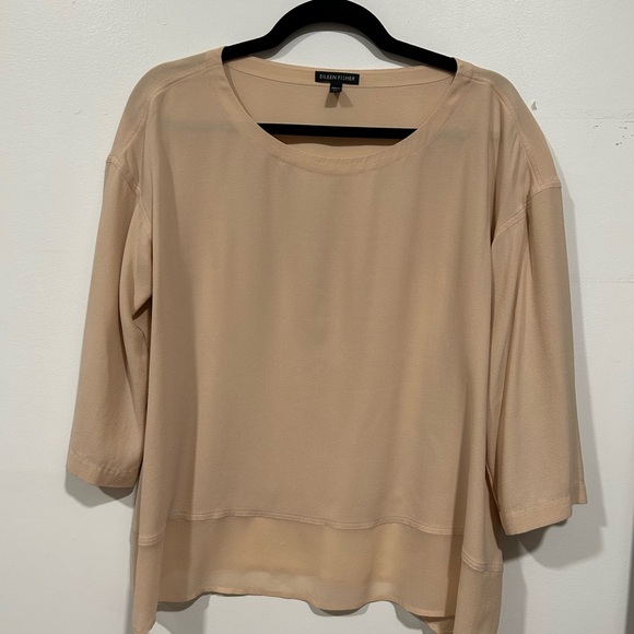 Women’s Eileen Fisher 100% Silk 3/4 Sleeve Blouse in Beige Size Small - Picture 5 of 7